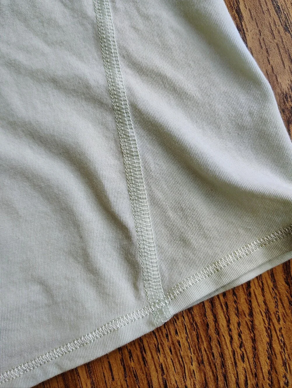Lululemon All Tied Up Tank Top Very Light Green Spring cotton sz 8 (M).